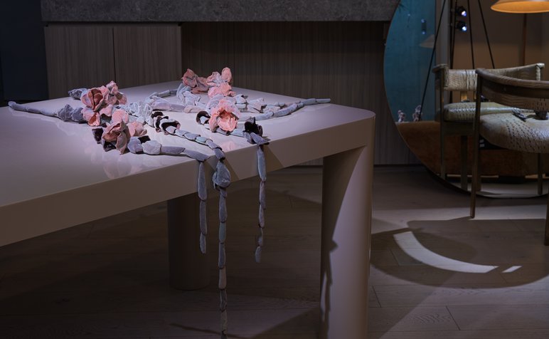 115692653_michaela_pegum_familiars_2025_solo_exhibition_installation_transfiguration_ii_michaela_pegum_photo_credit_matthew_stanton