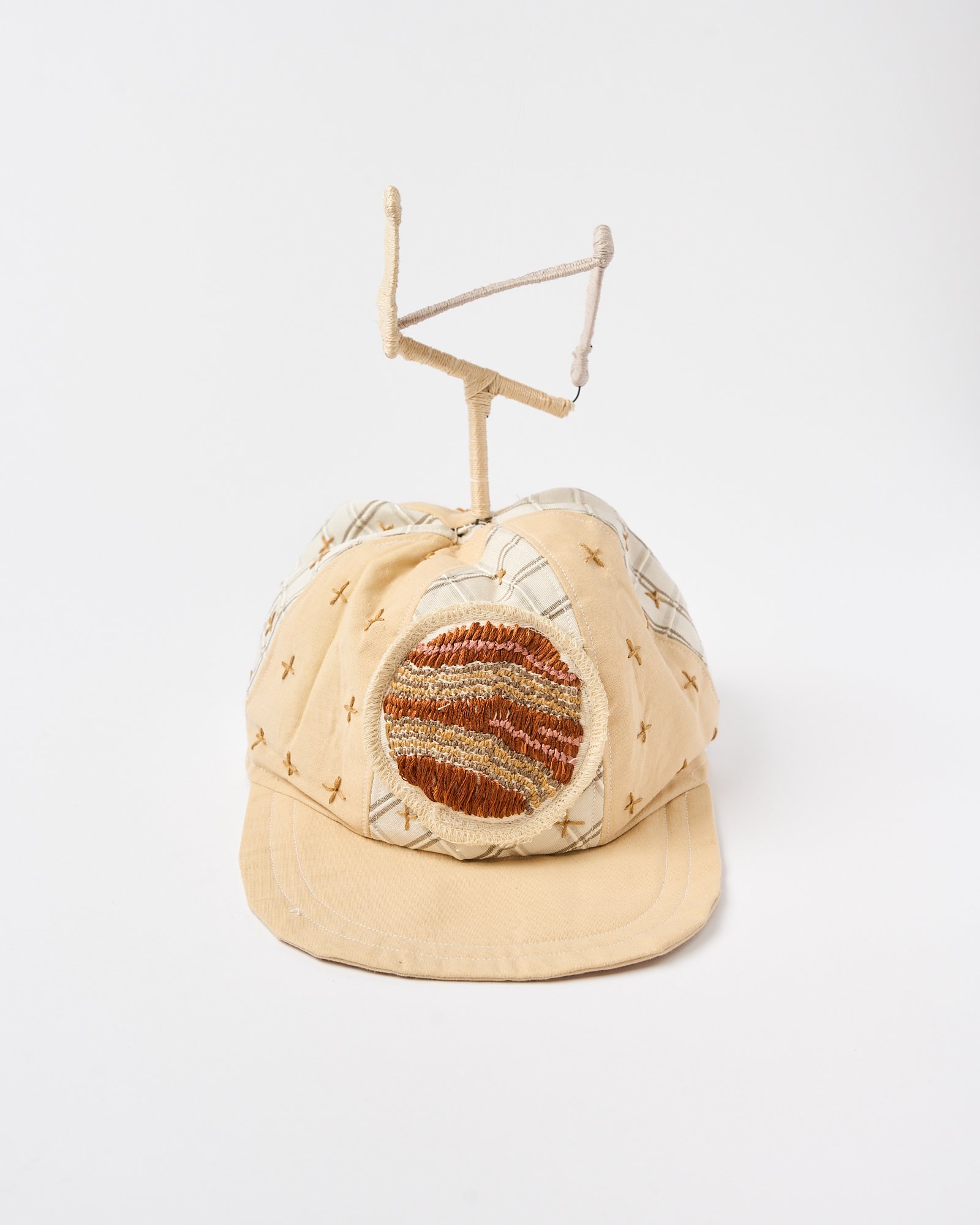 188679522_hat_2-front-web