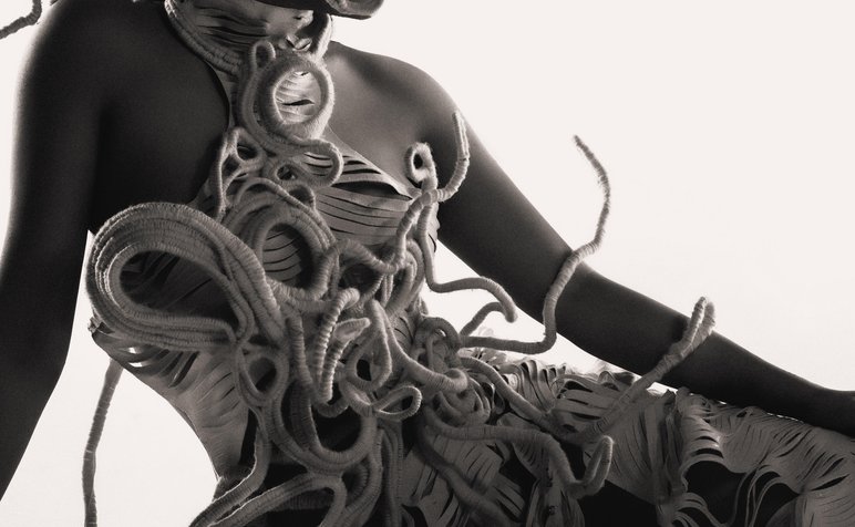 188679522_l3_close_up