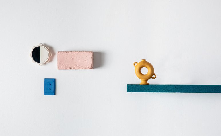 Peta Berghofer, Objects I see myself in, 2021, installation view (image credit Grace Yu)_web.jpg